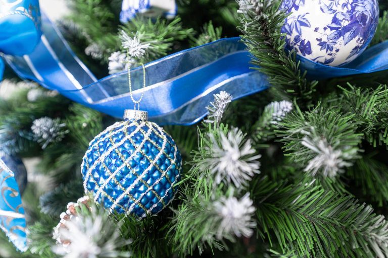 Blue Embossed Glass Ball Ornaments 