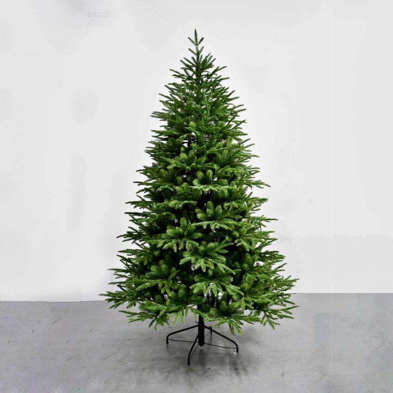 Lmc Christmas Tree