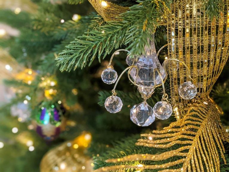 Gold Chandelier with Clear Beads Ornament