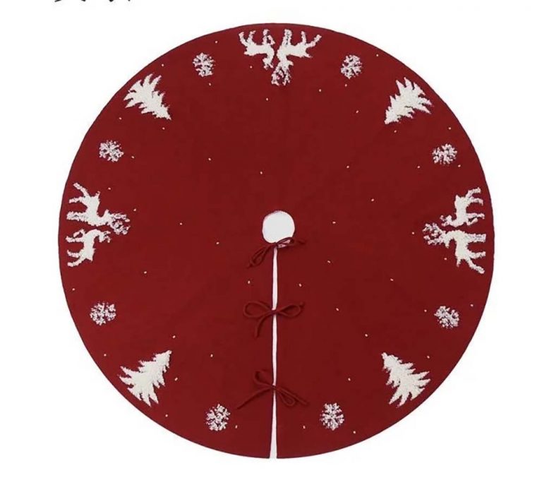 Knit Christmas Tree Skirt in Red with 3D Elk Pine Tree Snowflakes