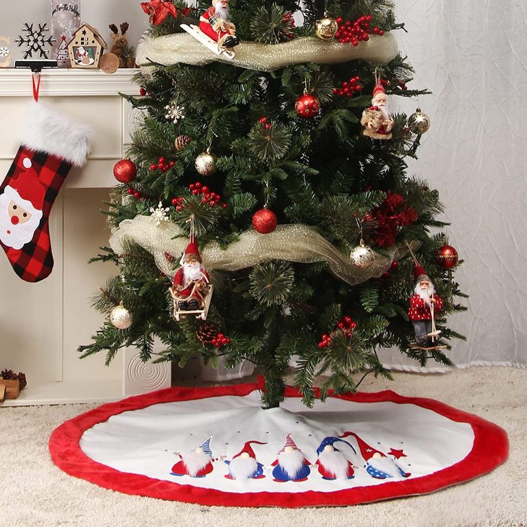 White Christmas Tree Skirt with Gnomes