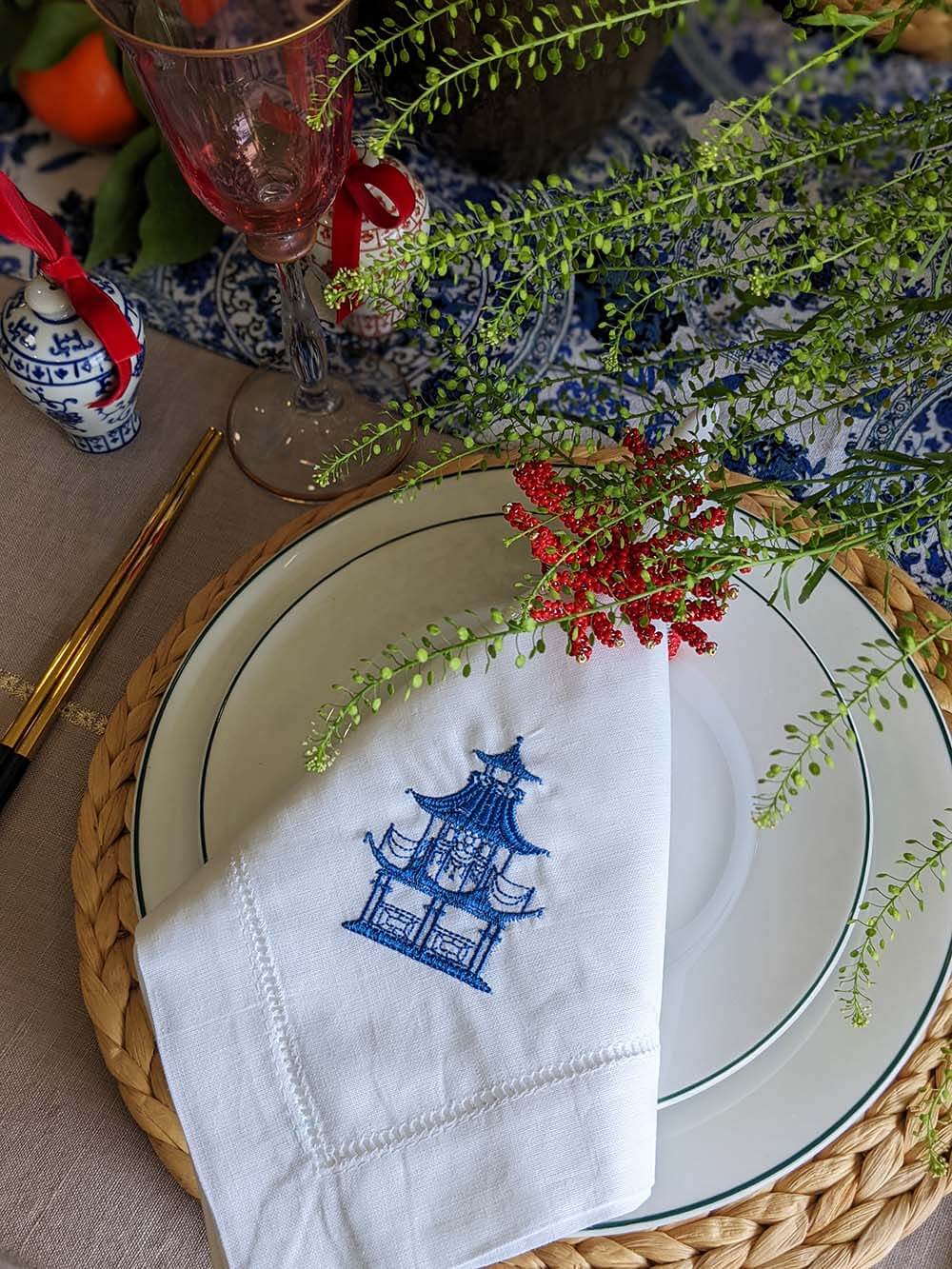 White Linen Napkin with Blue White Chinoiserie Temple Embroidery