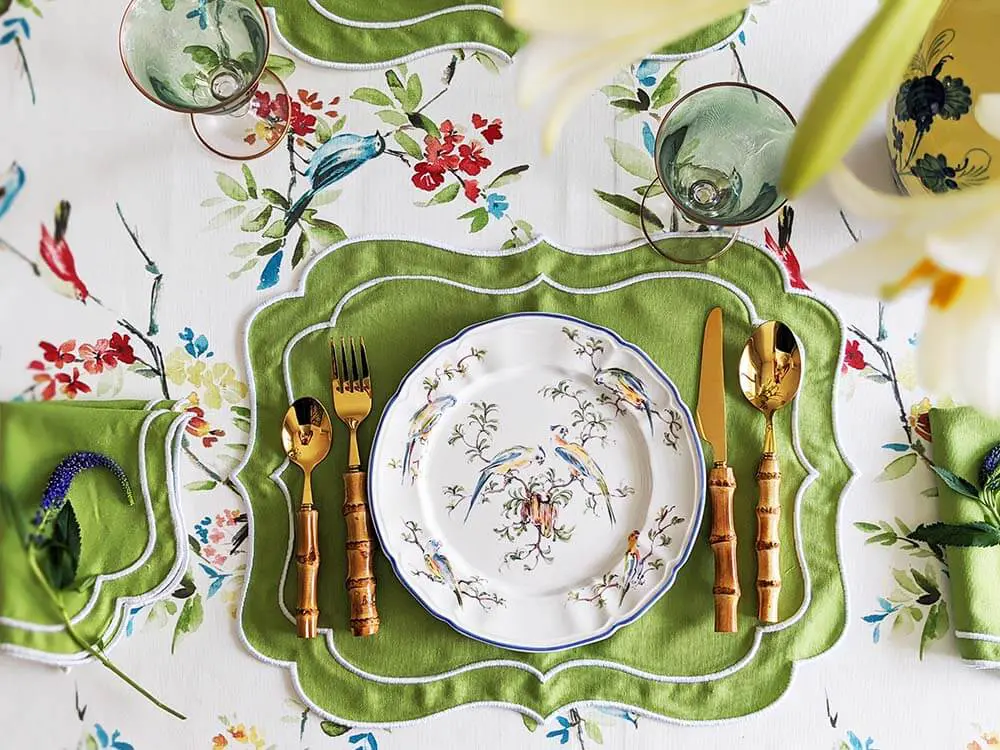 Laboratorio Paravicini Dream Blue Parrots Plate 25cm at La Maison Chouette