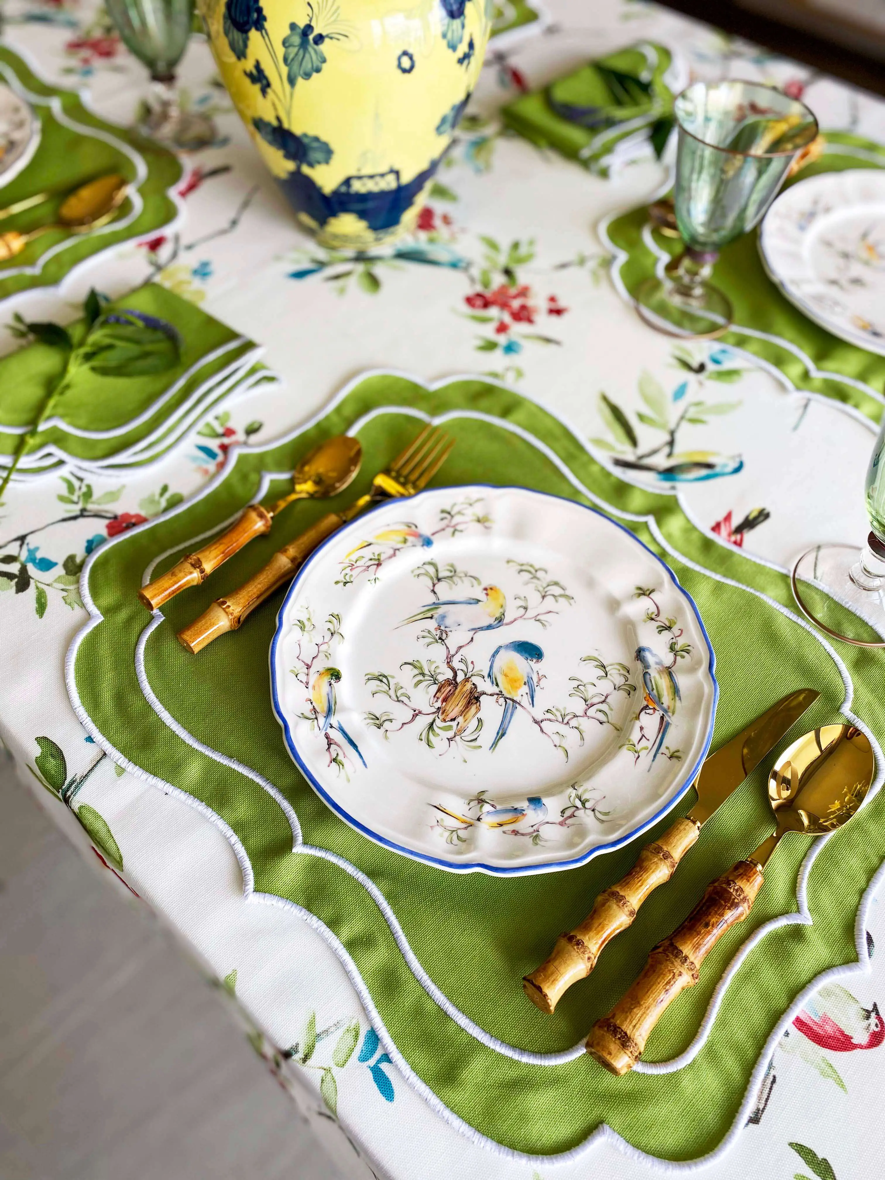 Laboratorio Paravicini Dream Blue Parrots Plate 25cm at La Maison Chouette