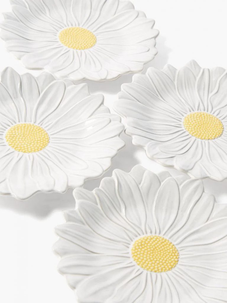 Bordallo Pinheiro Maria Flor - Daisy Dessert Plates 