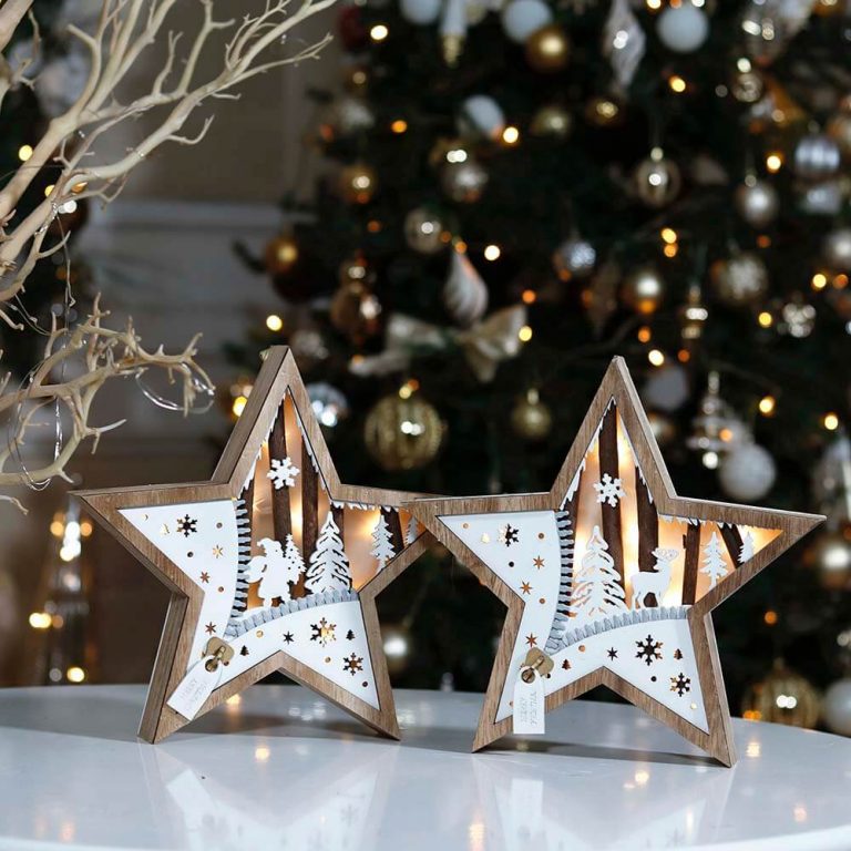 Set of 2 Wooden Christmas Stars with Lights