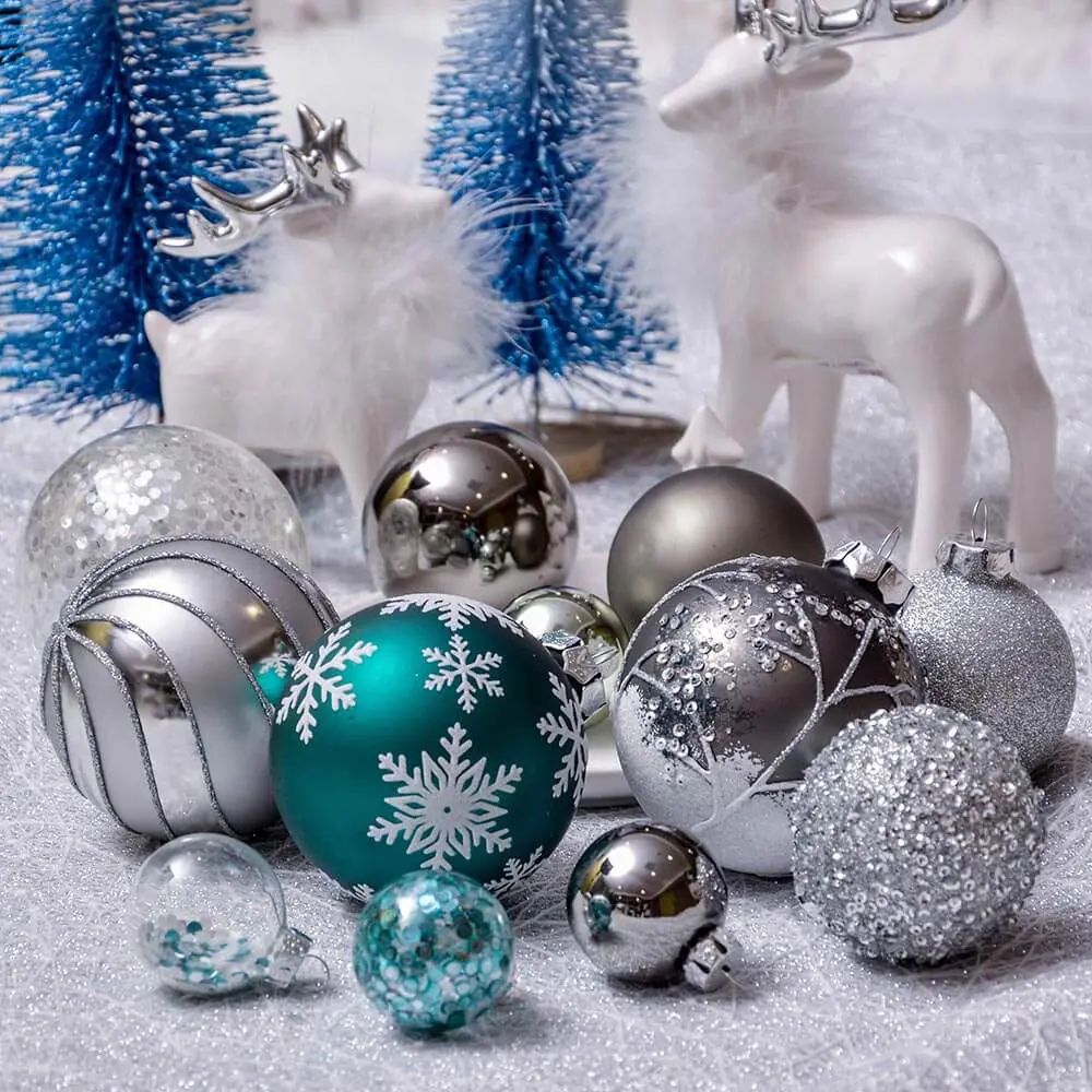 Set of 20 Silver & Blue Glass Ornaments – Valery Madelyn