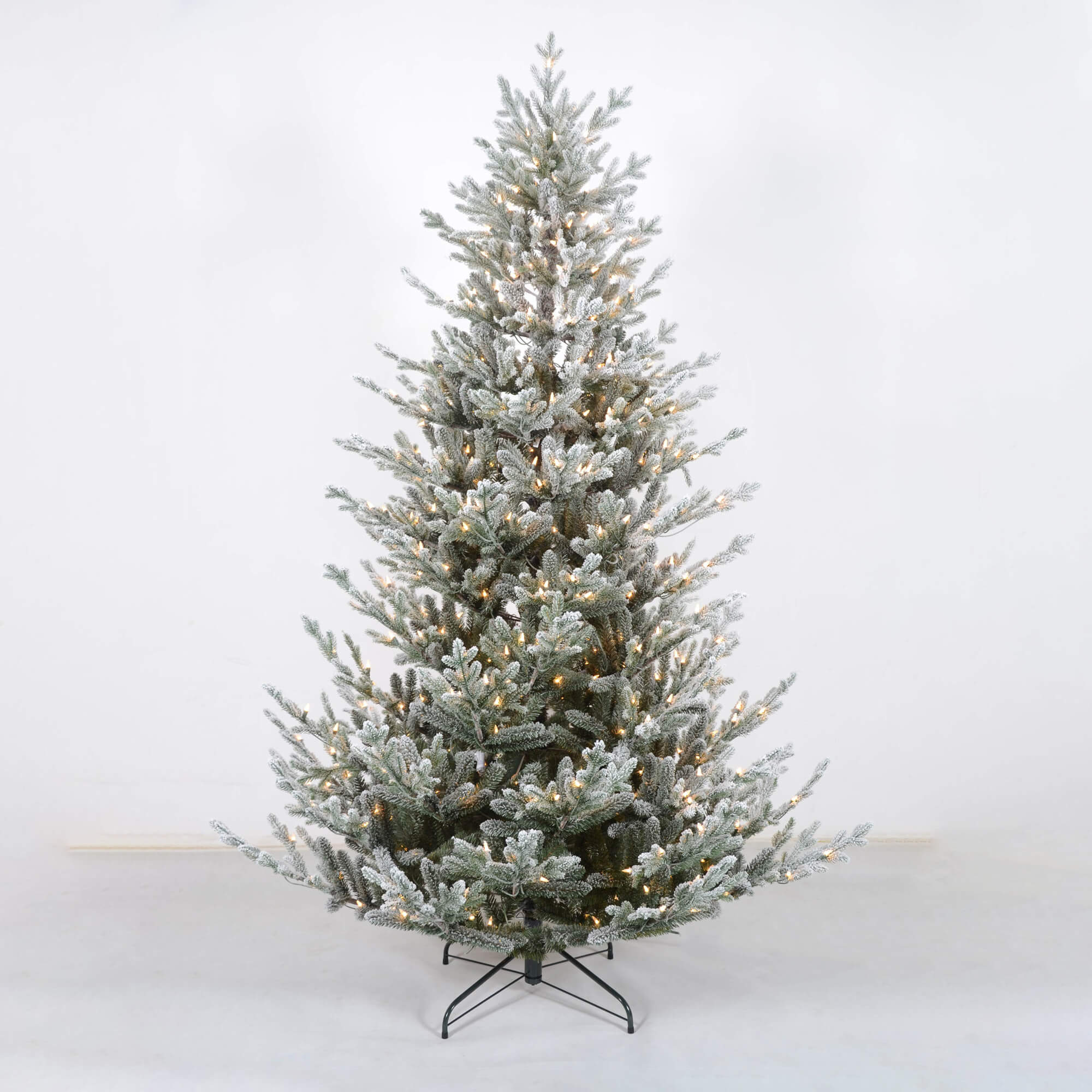 Snow Flocked Prelit Full PE 210cm Christmas Tree for European and American Market – Design 2