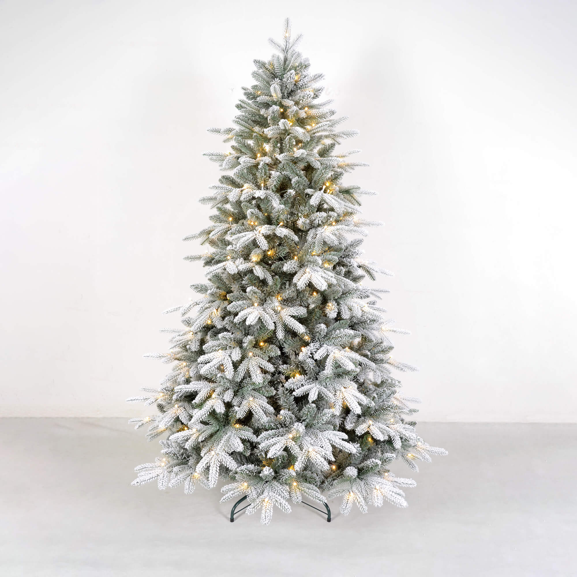 Snow Flocked Prelit Full PE 210cm Christmas Tree for European and American Market – Design 1