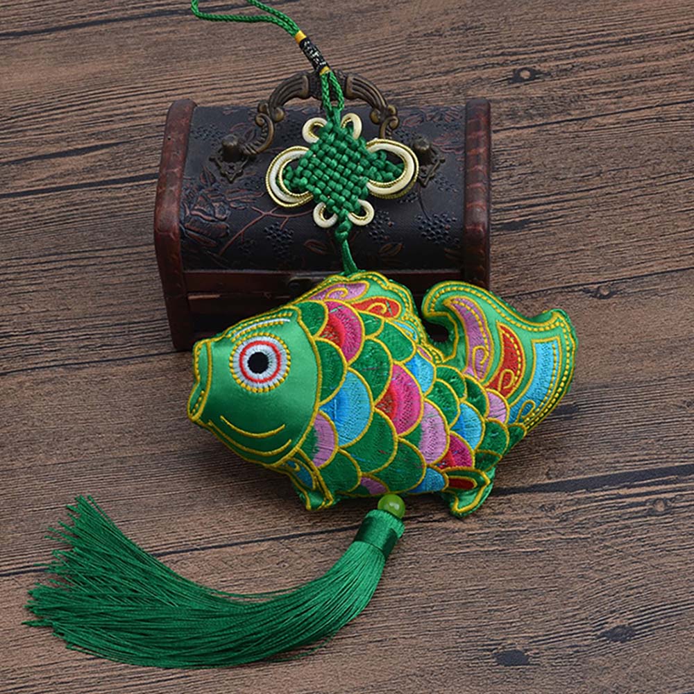 Charm Bigcarp1 Green