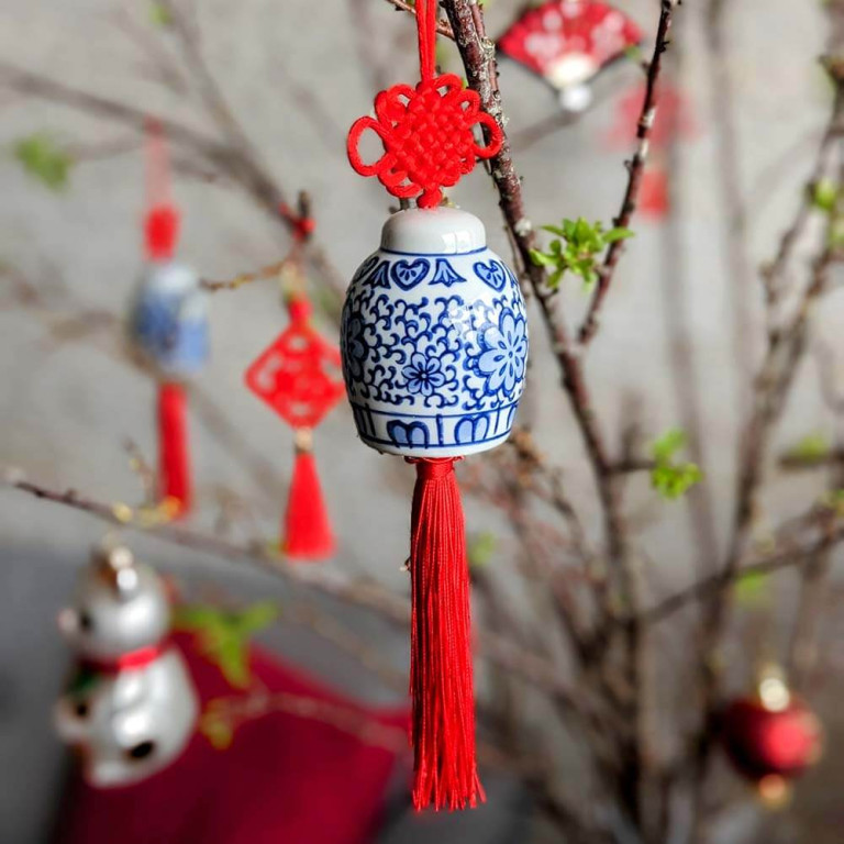 Blue White Ceramic Ginger Jar Charm with Red Tassel – Design 10