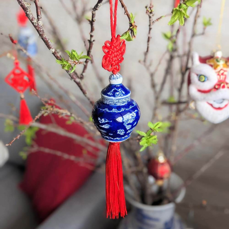 Blue White Ceramic Ginger Jar Charm with Red Tassel – Design 11