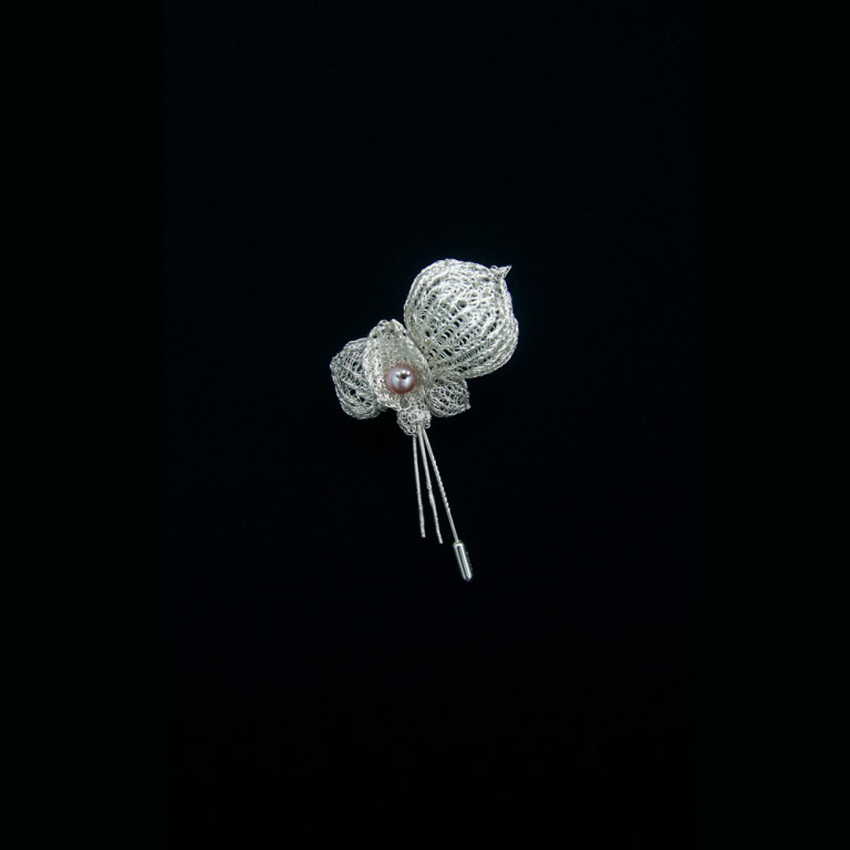 Jewel Untilu Rose