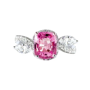 Bông Tai Kim Cương Thiên Nhiên – Hiệu Leman Jewelry