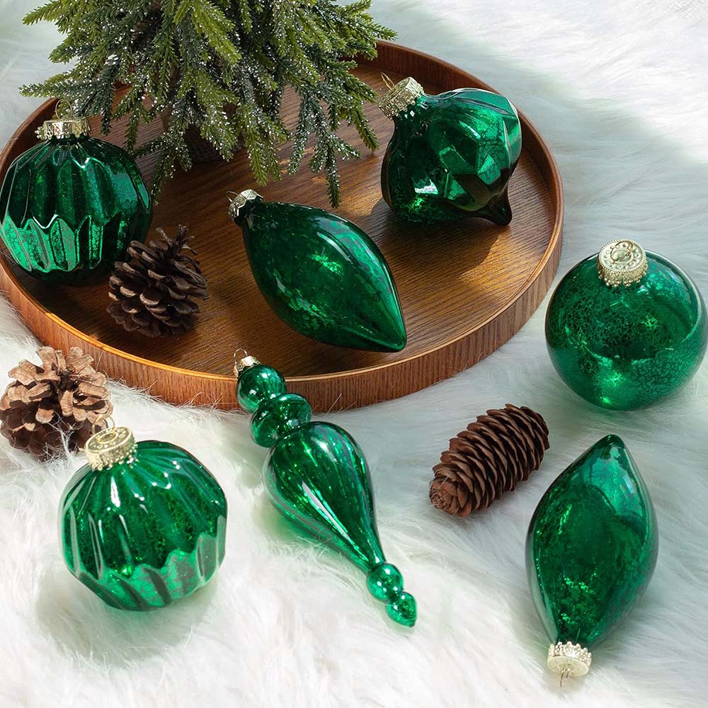 Set of 8 Emerald Green Mixed Glass Balls