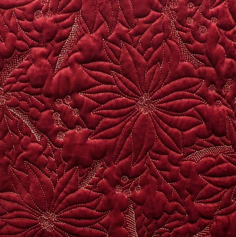 Red Velvet Table Runner with Poinsettia Pattern 228cm – Tahari Home