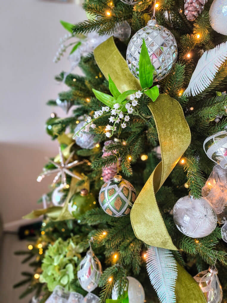 Lilyofthevalley Christmas Decor Theme