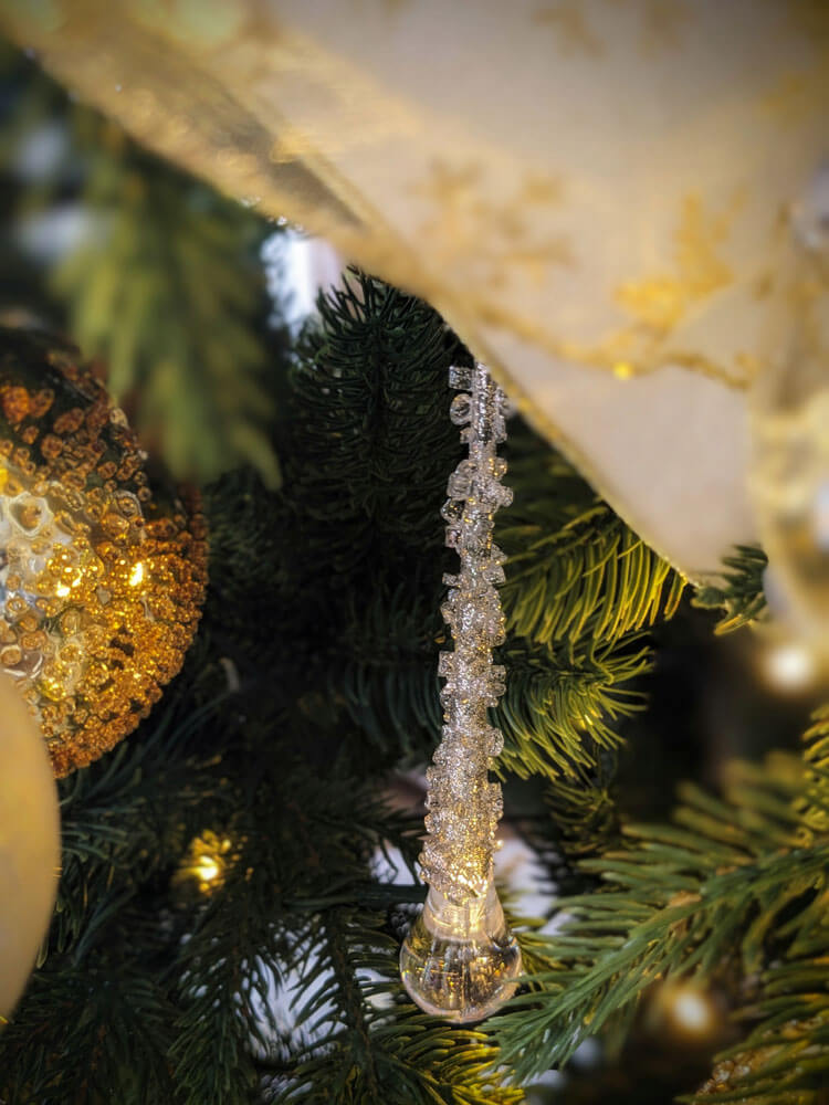 Swan Lake Christmas Decor Theme