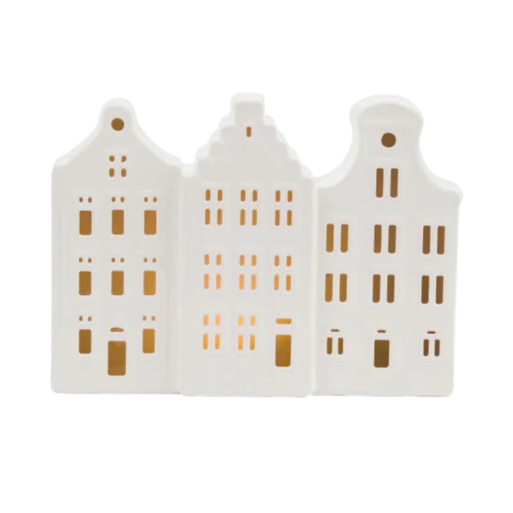 White Porcelain Townhouses – Farmhouse by Rachel Ashwell