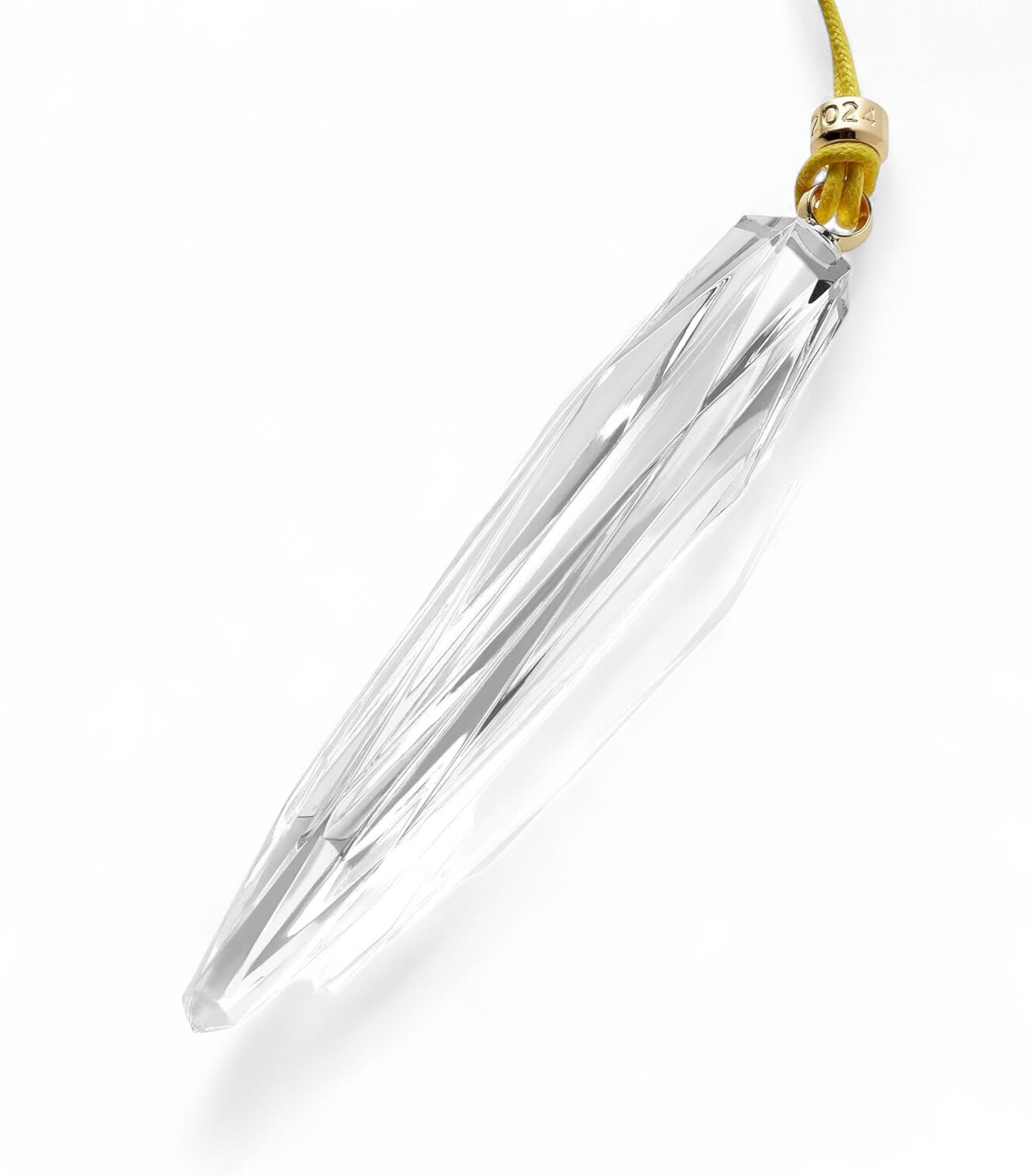 CRYS-WATERFORD-ICICLE-b Waterford Annual Ornament 2024 – Premium crystal Christmas tree decoration in the shape of an icicle