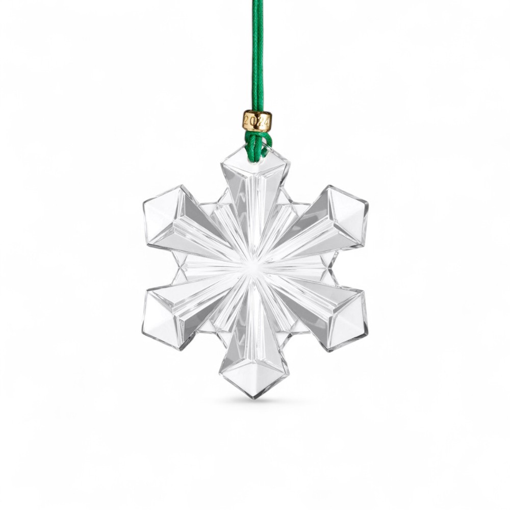 CRYS-WATERFORD-SNOWFLAKE-a Waterford Annual Ornament 2024 – Premium crystal Christmas tree decoration in the shape of a snowflake