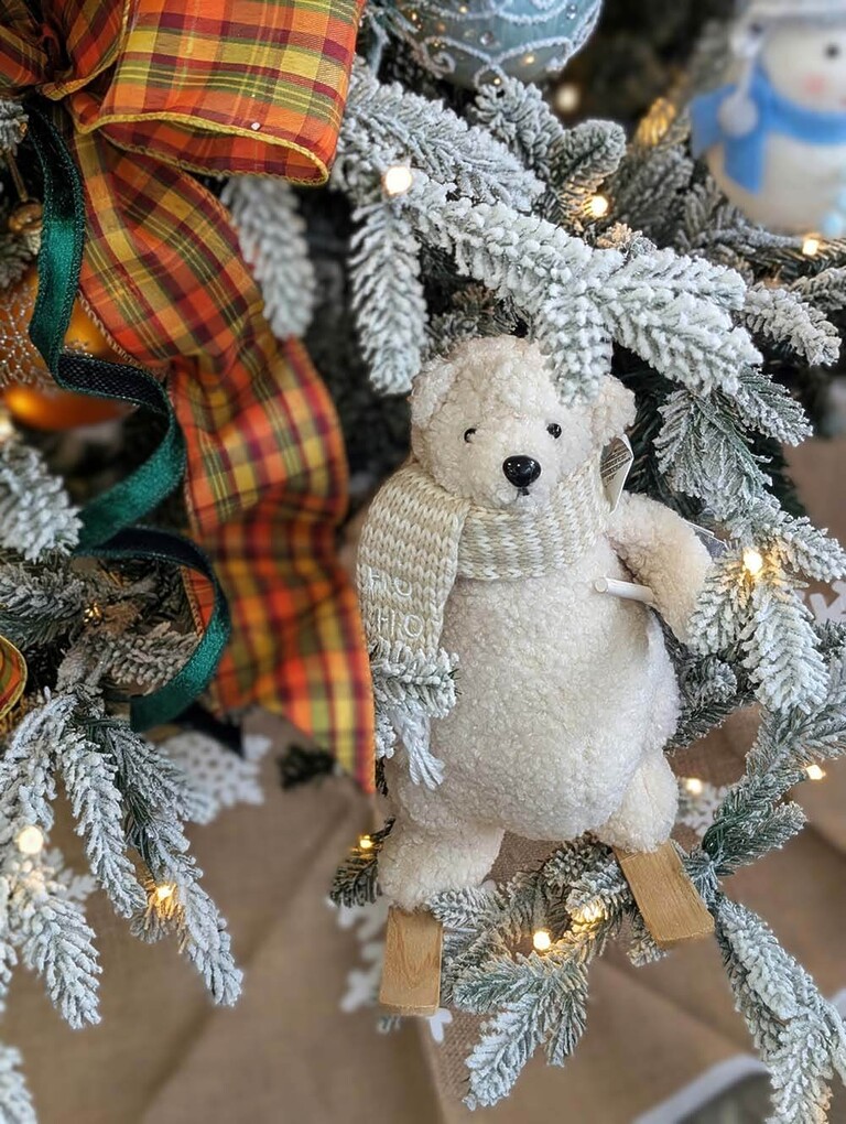 Ski Resort Christmas Theme Ski Resort Christmas Theme