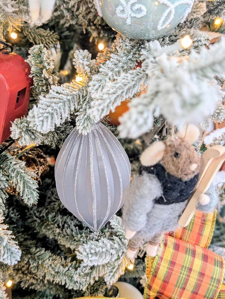 Ski Resort Christmas Theme Ski Resort Christmas Theme