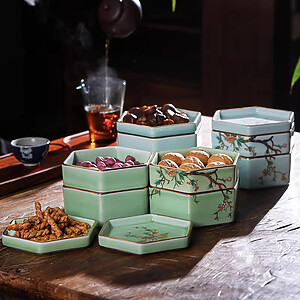 CANDYTRAY-PORCELAIN-FLOWERS Multi-Tier Ceramic Tết Candy Box with Spring Floral Motifs