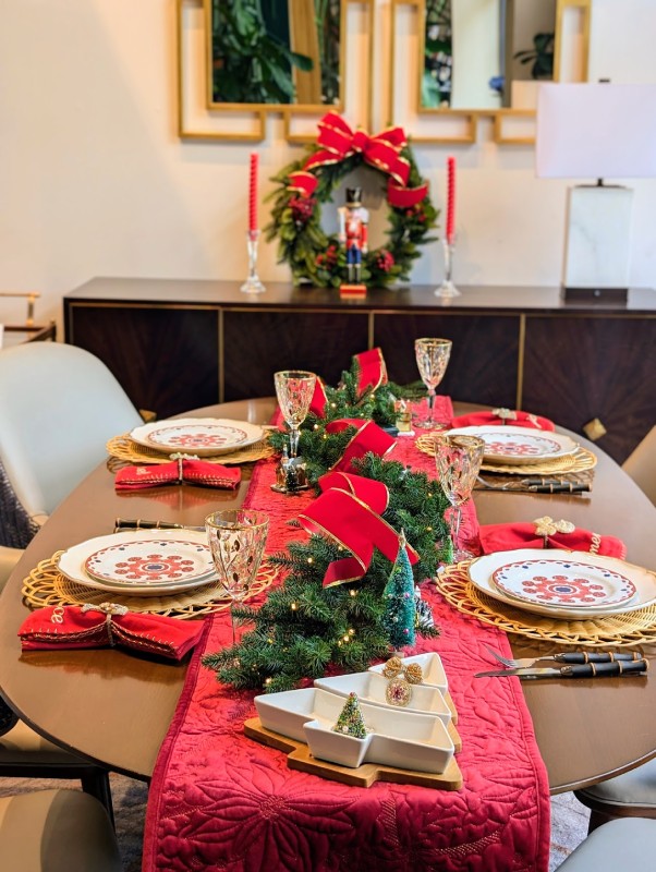 Table Runner Table Runner