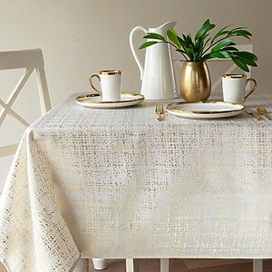 TBCL-BENSONMILLS-GOLBEIGE-a Large Beige Tablecloth with a Subtle Golden Sheen, 153 × 366 cm – Benson Mills (USA)