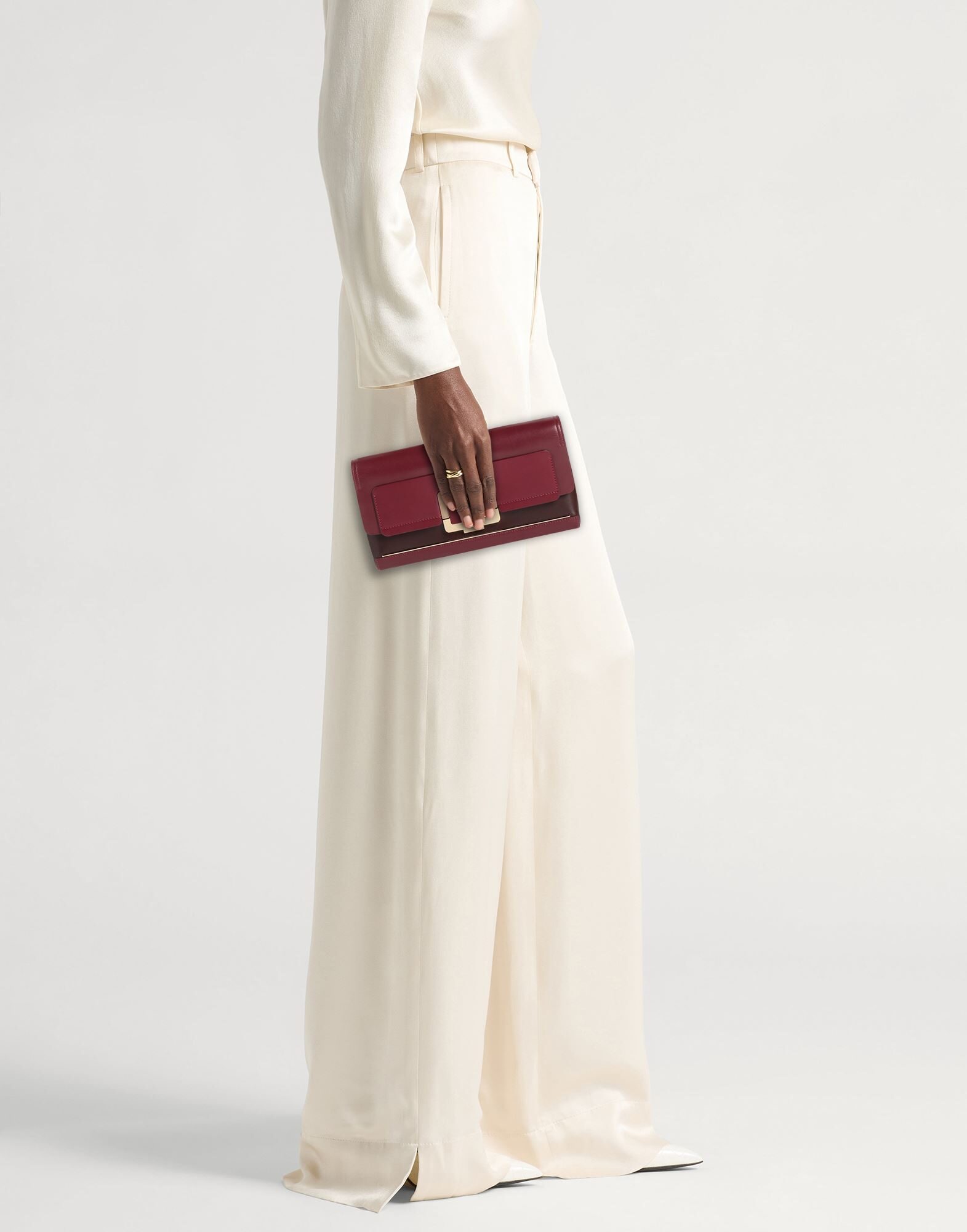 CLUTCH-RV-BURGUNDY-c Bordeaux Red Leather Top-Handle Bag with Square Buckle and Shoulder Strap – Roger Vivier (France)